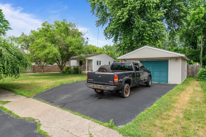 641 Northwestern, SOUTH BELOIT, Illinois 61080, 2 Bedrooms Bedrooms, ,1 BathroomBathrooms,House,For Sale,Northwestern,202603447