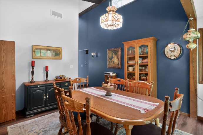 765 Lakewood, ROCKFORD, Illinois 61102, 3 Bedrooms Bedrooms, ,2 BathroomsBathrooms,House,For Sale,Lakewood,202603449
