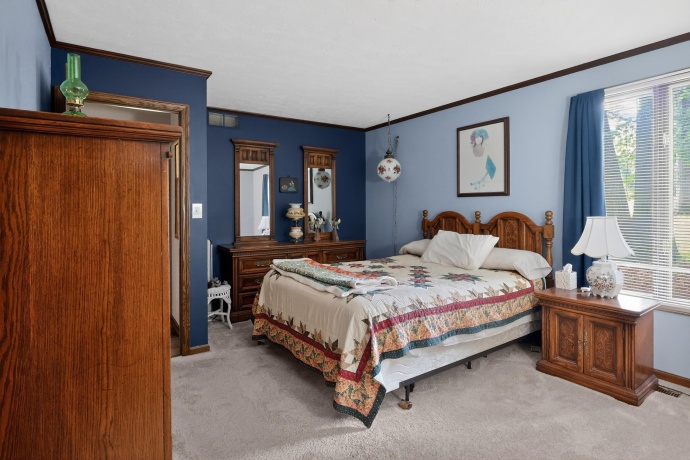 765 Lakewood, ROCKFORD, Illinois 61102, 3 Bedrooms Bedrooms, ,2 BathroomsBathrooms,House,For Sale,Lakewood,202603449