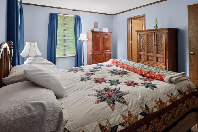 765 Lakewood, ROCKFORD, Illinois 61102, 3 Bedrooms Bedrooms, ,2 BathroomsBathrooms,House,For Sale,Lakewood,202603449