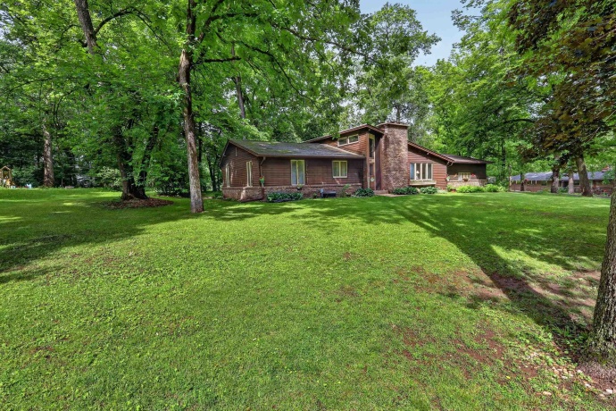 765 Lakewood, ROCKFORD, Illinois 61102, 3 Bedrooms Bedrooms, ,2 BathroomsBathrooms,House,For Sale,Lakewood,202603449