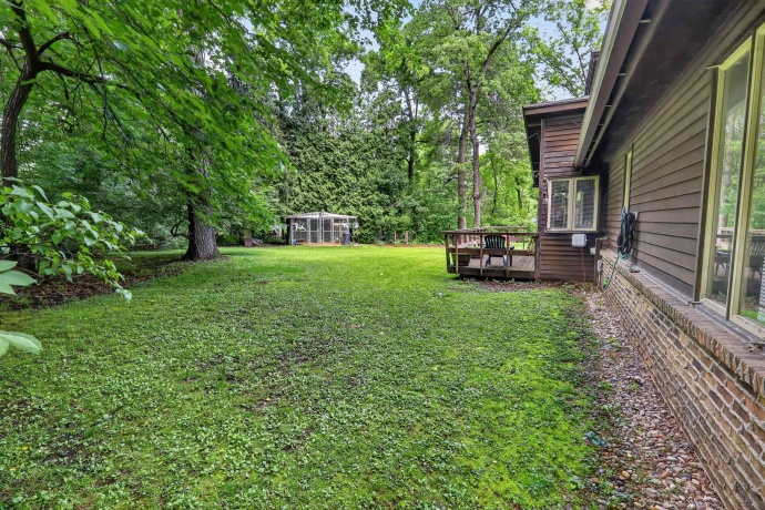 765 Lakewood, ROCKFORD, Illinois 61102, 3 Bedrooms Bedrooms, ,2 BathroomsBathrooms,House,For Sale,Lakewood,202603449