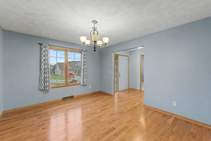 11697 Deacon, ROCKTON, Illinois 61072, 4 Bedrooms Bedrooms, ,2 BathroomsBathrooms,House,For Sale,Deacon,202603450