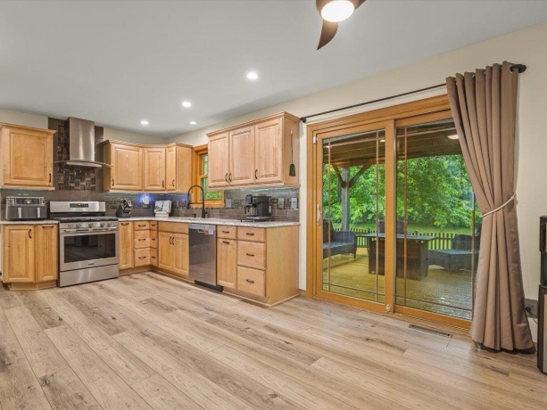 855 Bayfield, ROCKTON, Illinois 61072, 3 Bedrooms Bedrooms, ,3 BathroomsBathrooms,House,For Sale,Bayfield,202603396