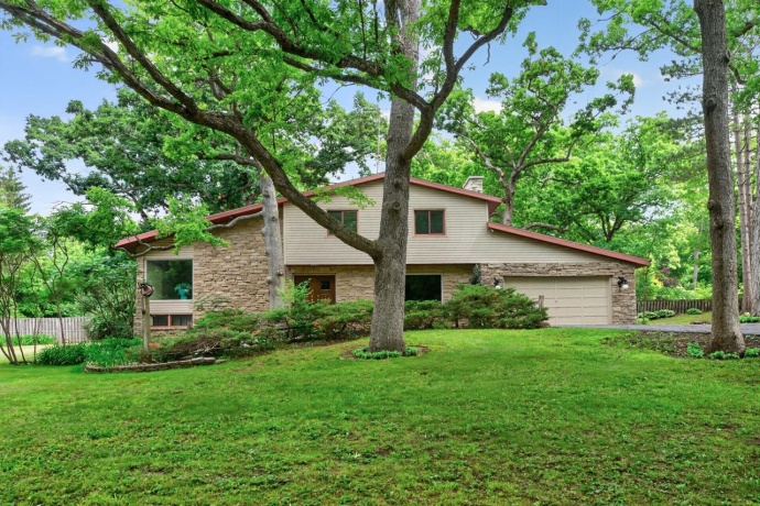 11510 Beverly, BELVIDERE, Illinois 61008, 4 Bedrooms Bedrooms, ,2 BathroomsBathrooms,House,For Sale,Beverly,202603454