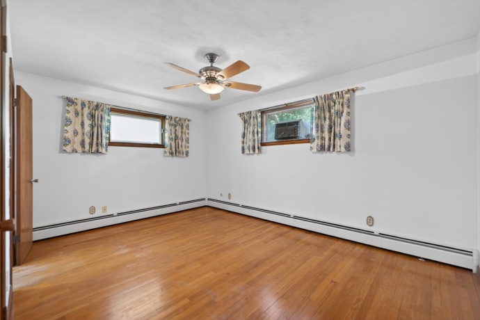 11510 Beverly, BELVIDERE, Illinois 61008, 4 Bedrooms Bedrooms, ,2 BathroomsBathrooms,House,For Sale,Beverly,202603454