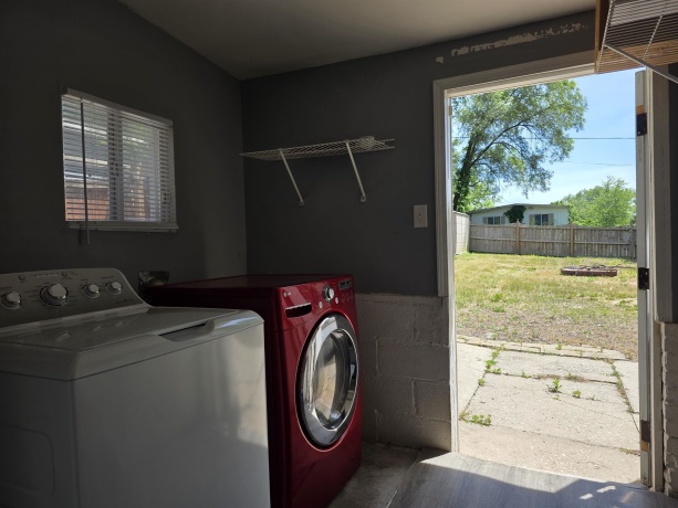 1701 Lyran Ave, ROCKFORD, Illinois 61109, 3 Bedrooms Bedrooms, ,1 BathroomBathrooms,House,For Sale,Lyran Ave,202603229