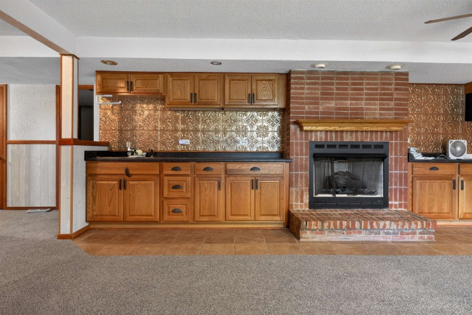 513 Pembroke SW, POPLAR GROVE, Illinois 61065, 6 Bedrooms Bedrooms, ,3 BathroomsBathrooms,House,For Sale,Pembroke SW,202603456