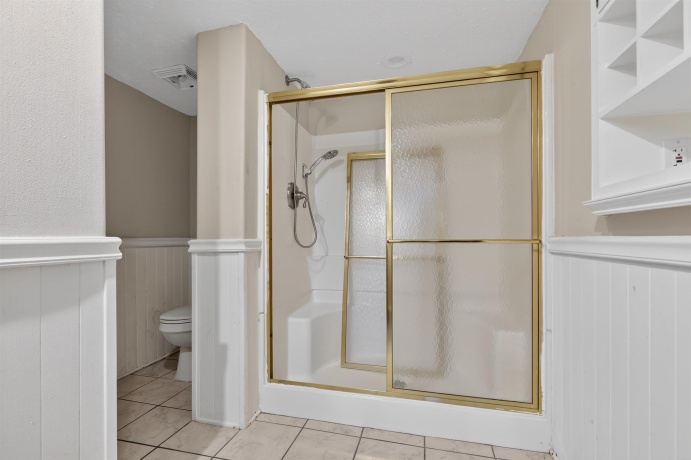 513 Pembroke SW, POPLAR GROVE, Illinois 61065, 6 Bedrooms Bedrooms, ,3 BathroomsBathrooms,House,For Sale,Pembroke SW,202603456