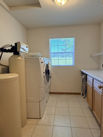 5241 DIANE, ROCKFORD, Illinois 61108, 2 Bedrooms Bedrooms, ,2 BathroomsBathrooms,Condominium,For Sale,DIANE,202603460