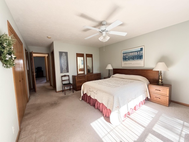 5241 DIANE, ROCKFORD, Illinois 61108, 2 Bedrooms Bedrooms, ,2 BathroomsBathrooms,Condominium,For Sale,DIANE,202603460