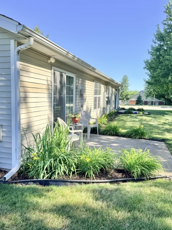 5241 DIANE, ROCKFORD, Illinois 61108, 2 Bedrooms Bedrooms, ,2 BathroomsBathrooms,Condominium,For Sale,DIANE,202603460