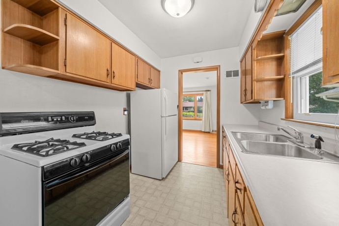 3316 Church, ROCKFORD, Illinois 61103, 3 Bedrooms Bedrooms, ,1 BathroomBathrooms,House,For Sale,Church,202603457