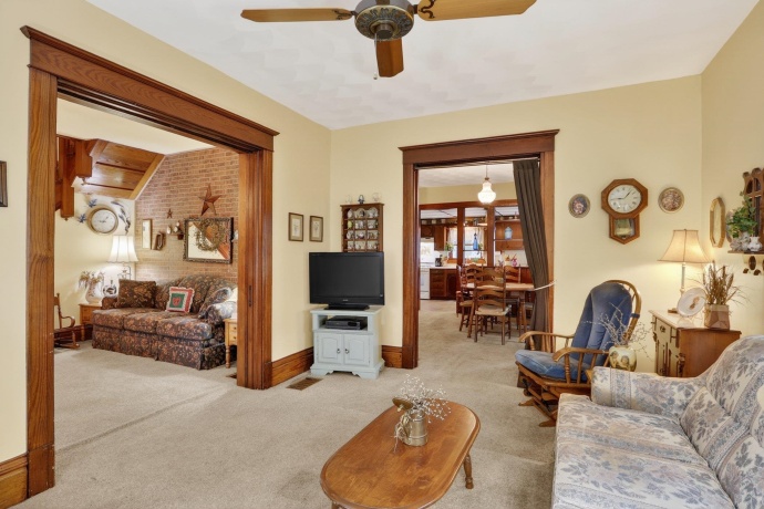215 Harrison, BELVIDERE, Illinois 61008, 4 Bedrooms Bedrooms, ,3 BathroomsBathrooms,House,For Sale,Harrison,202603461
