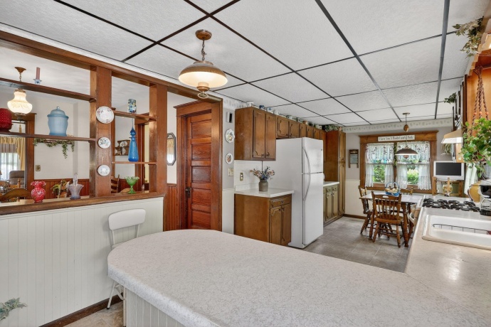 215 Harrison, BELVIDERE, Illinois 61008, 4 Bedrooms Bedrooms, ,3 BathroomsBathrooms,House,For Sale,Harrison,202603461