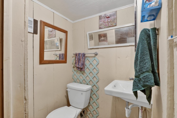 215 Harrison, BELVIDERE, Illinois 61008, 4 Bedrooms Bedrooms, ,3 BathroomsBathrooms,House,For Sale,Harrison,202603461
