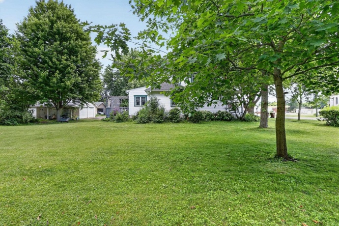 215 Harrison, BELVIDERE, Illinois 61008, 4 Bedrooms Bedrooms, ,3 BathroomsBathrooms,House,For Sale,Harrison,202603461