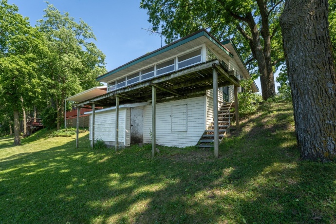 7198 Rock Nation, DIXON, Illinois 61021, 2 Bedrooms Bedrooms, ,1 BathroomBathrooms,House,For Sale,Rock Nation,202603462