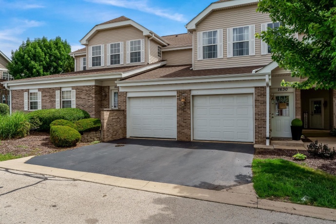 1630 WHITE OAK, CHERRY VALLEY, Illinois 61016, 2 Bedrooms Bedrooms, ,2 BathroomsBathrooms,Condominium,For Sale,WHITE OAK,202603465