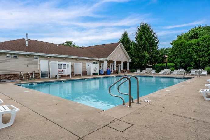 1630 WHITE OAK, CHERRY VALLEY, Illinois 61016, 2 Bedrooms Bedrooms, ,2 BathroomsBathrooms,Condominium,For Sale,WHITE OAK,202603465