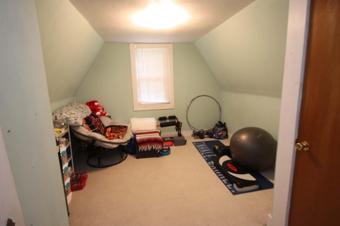 2218 Benderwirt, ROCKFORD, Illinois 61103, 3 Bedrooms Bedrooms, ,1 BathroomBathrooms,House,For Sale,Benderwirt,202603464