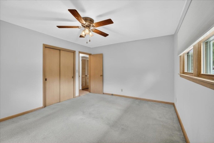 404 Fairfield, ROCKFORD, Illinois 61107, 3 Bedrooms Bedrooms, ,1 BathroomBathrooms,House,For Sale,Fairfield,202603468