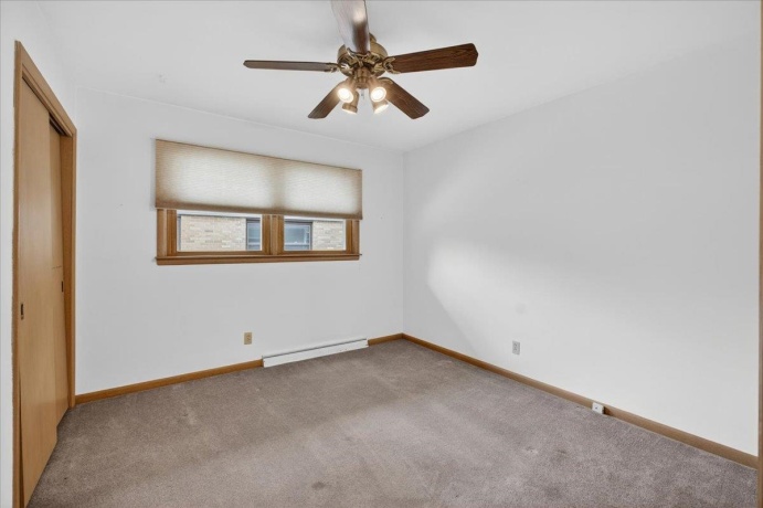 404 Fairfield, ROCKFORD, Illinois 61107, 3 Bedrooms Bedrooms, ,1 BathroomBathrooms,House,For Sale,Fairfield,202603468