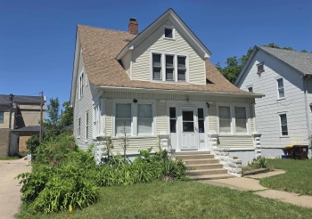 1413 Parmele, ROCKFORD, Illinois 61104, 2 Bedrooms Bedrooms, ,2 BathroomsBathrooms,House,For Sale,Parmele,202603470