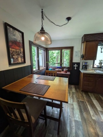 521 Cedar Creek, FREEPORT, Illinois 61032, 2 Bedrooms Bedrooms, ,1 BathroomBathrooms,House,For Sale,Cedar Creek,202603474