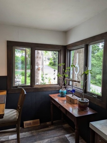521 Cedar Creek, FREEPORT, Illinois 61032, 2 Bedrooms Bedrooms, ,1 BathroomBathrooms,House,For Sale,Cedar Creek,202603474