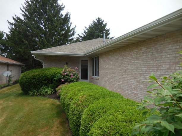 1318 Trainer, ROCKFORD, Illinois 61108, 2 Bedrooms Bedrooms, ,2 BathroomsBathrooms,Condominium,For Sale,Trainer,202603476
