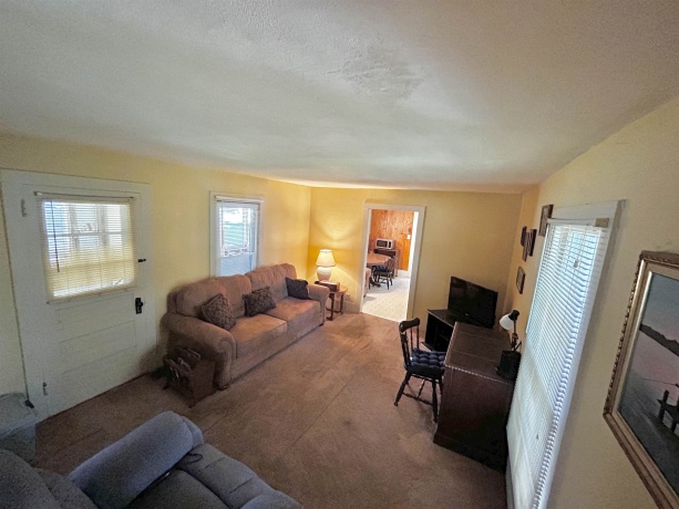 126 6TH, PECATONICA, Illinois 61063, 3 Bedrooms Bedrooms, ,1 BathroomBathrooms,House,For Sale,6TH,202603478