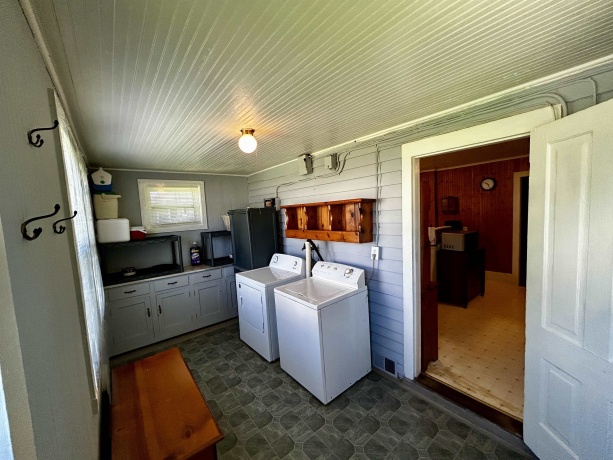 126 6TH, PECATONICA, Illinois 61063, 3 Bedrooms Bedrooms, ,1 BathroomBathrooms,House,For Sale,6TH,202603478