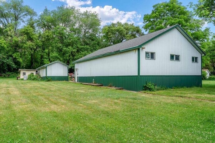 1611 Michigan, ROCKFORD, Illinois 61102, 4 Bedrooms Bedrooms, ,2 BathroomsBathrooms,House,For Sale,Michigan,202603479