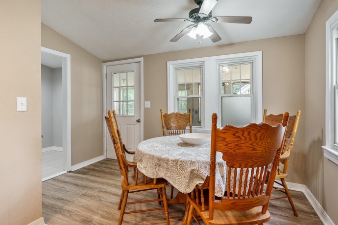 1611 Michigan, ROCKFORD, Illinois 61102, 4 Bedrooms Bedrooms, ,2 BathroomsBathrooms,House,For Sale,Michigan,202603479