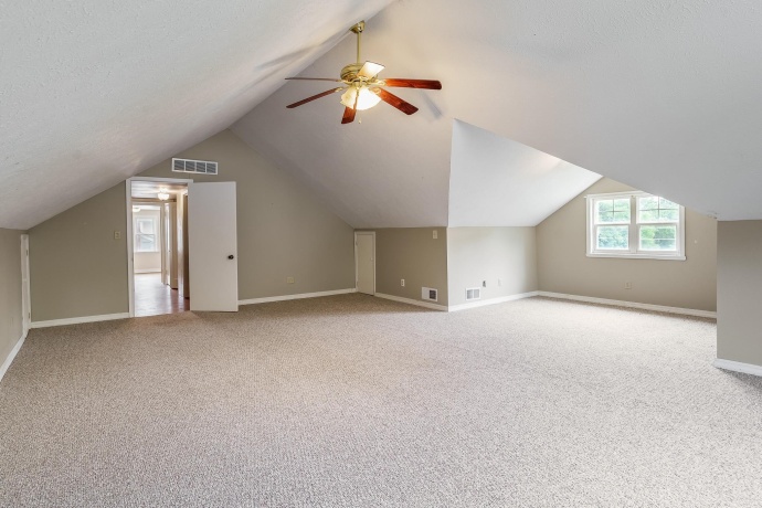 1611 Michigan, ROCKFORD, Illinois 61102, 4 Bedrooms Bedrooms, ,2 BathroomsBathrooms,House,For Sale,Michigan,202603479