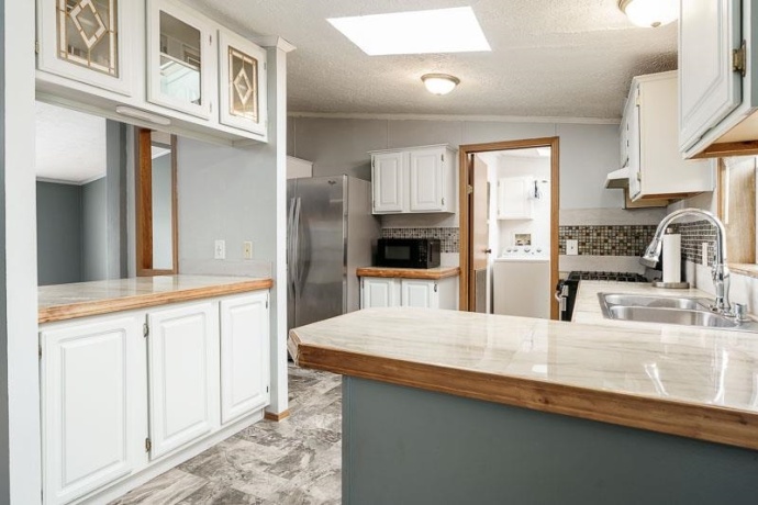 2231 BLOSSOM, BELVIDERE, Illinois 61008, 3 Bedrooms Bedrooms, ,2 BathroomsBathrooms,House,For Sale,BLOSSOM,202603480