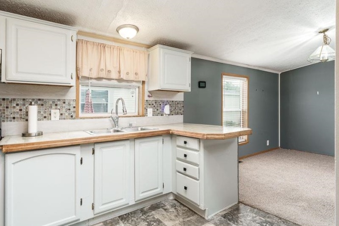 2231 BLOSSOM, BELVIDERE, Illinois 61008, 3 Bedrooms Bedrooms, ,2 BathroomsBathrooms,House,For Sale,BLOSSOM,202603480