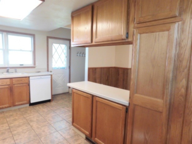 6324 Beech, LOVES PARK, Illinois 61111, 3 Bedrooms Bedrooms, ,1 BathroomBathrooms,House,For Sale,Beech,202603482