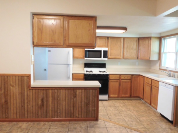 6324 Beech, LOVES PARK, Illinois 61111, 3 Bedrooms Bedrooms, ,1 BathroomBathrooms,House,For Sale,Beech,202603482
