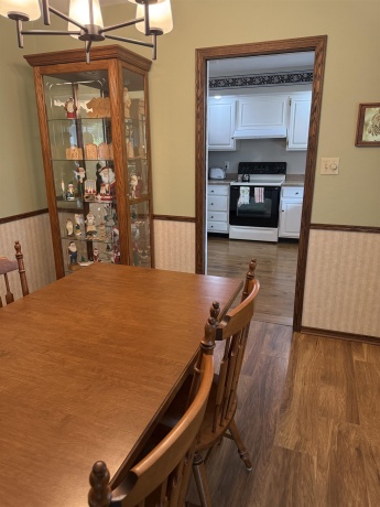 714 Quail Ridge, FREEPORT, Illinois 61032, 2 Bedrooms Bedrooms, ,2 BathroomsBathrooms,Condominium,For Sale,Quail Ridge,202603483