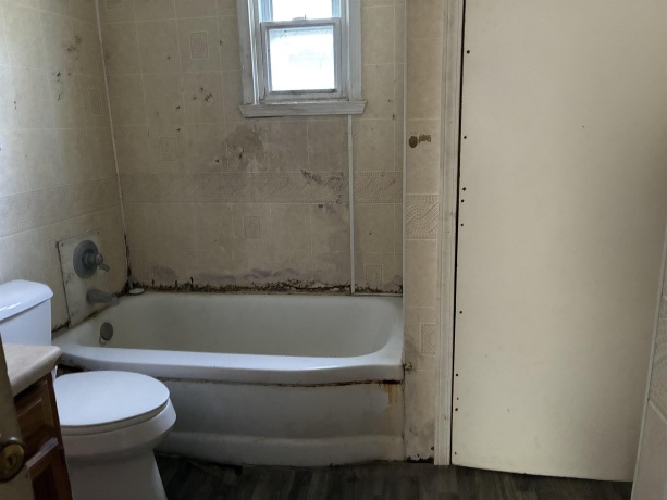 605 Garver, ROCKFORD, Illinois 61102, 2 Bedrooms Bedrooms, ,1 BathroomBathrooms,House,For Sale,Garver,202603273