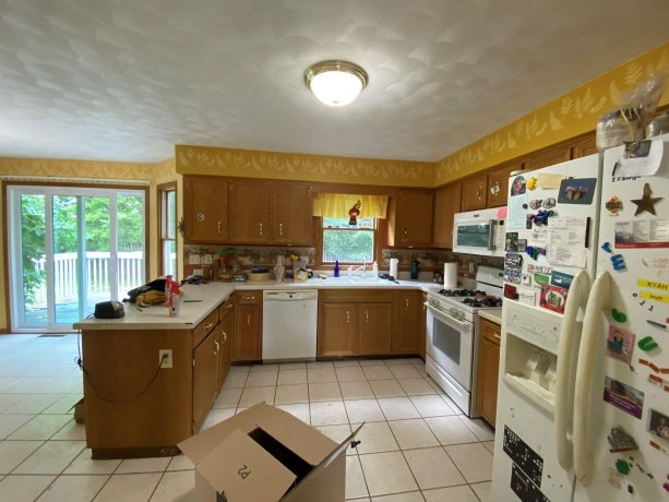 2018 Grandchester, ROCKFORD, Illinois 61107, 4 Bedrooms Bedrooms, ,2 BathroomsBathrooms,House,For Sale,Grandchester,202603491