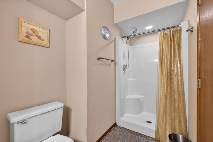 2802 ENGLISH, ROCKFORD, Illinois 61114, 4 Bedrooms Bedrooms, ,3 BathroomsBathrooms,House,For Sale,ENGLISH,202603495