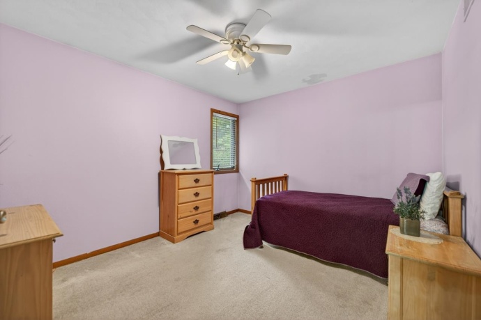 2802 ENGLISH, ROCKFORD, Illinois 61114, 4 Bedrooms Bedrooms, ,3 BathroomsBathrooms,House,For Sale,ENGLISH,202603495
