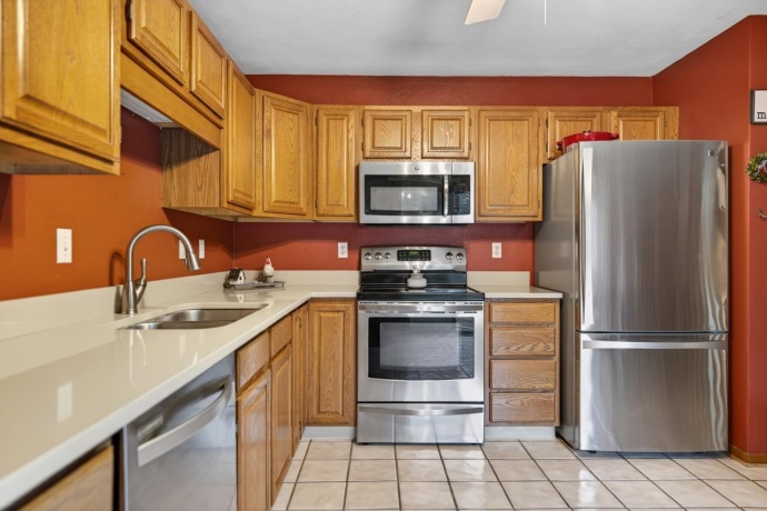 2802 ENGLISH, ROCKFORD, Illinois 61114, 4 Bedrooms Bedrooms, ,3 BathroomsBathrooms,House,For Sale,ENGLISH,202603495