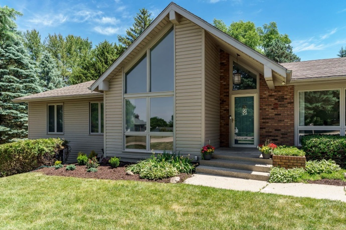 11335 Bayberry, ROSCOE, Illinois 61073, 4 Bedrooms Bedrooms, ,3 BathroomsBathrooms,House,For Sale,Bayberry,202603496