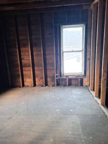 919 Webster, OTTAWA, Illinois 61350, 3 Bedrooms Bedrooms, ,House,For Sale,Webster,202603498