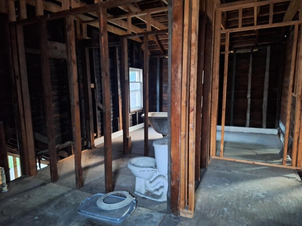 919 Webster, OTTAWA, Illinois 61350, 3 Bedrooms Bedrooms, ,House,For Sale,Webster,202603498
