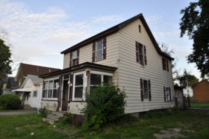 919 Webster, OTTAWA, Illinois 61350, 3 Bedrooms Bedrooms, ,House,For Sale,Webster,202603498